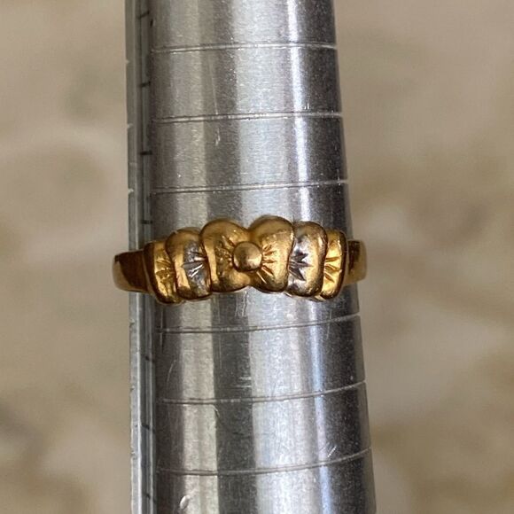 22K Yellow & White Gold “Ribbon” Ring - Picture 8 of 10
